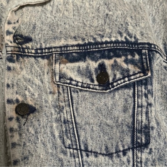 Vintage Unisex 1980's Denim Trucker Jacket by CIVICWEAR INTERNATIONAL - Picture 7 of 8